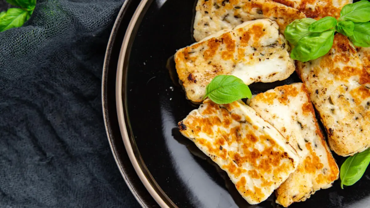 Är halloumi en bra proteinkälla? illustration